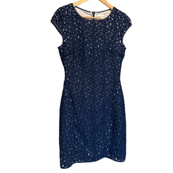 Reiss dress navy Blue Textured lined open knit size 6 cap sleeve - Picture 1 of 5